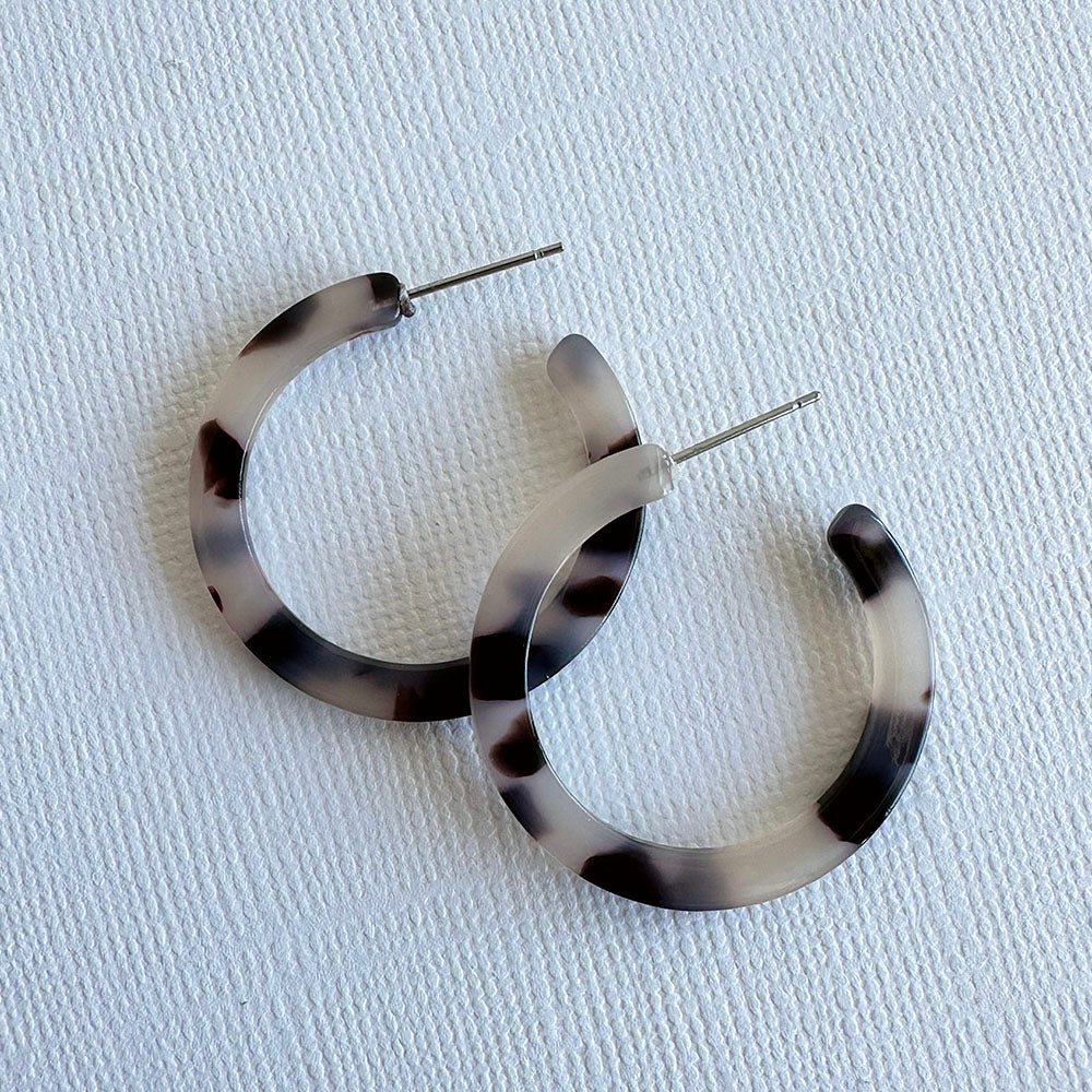 Blonde Tortoise Hoops - Eleven10Leather and Designs